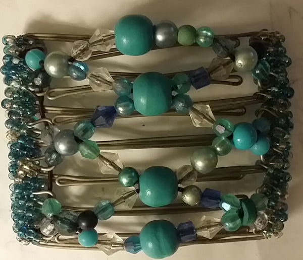 7 tooth,  turquoise bead mix