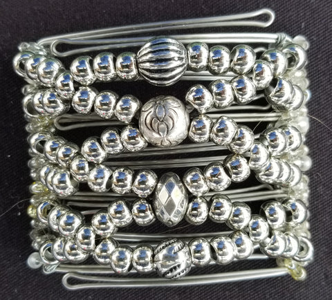 7 tooth - All silver beads!