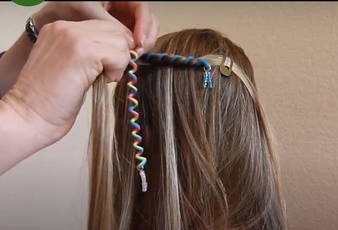 How to wrap in a hair spiral
